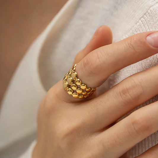 Paola Gold Ring