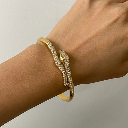 Arianna Serpentine Bangle