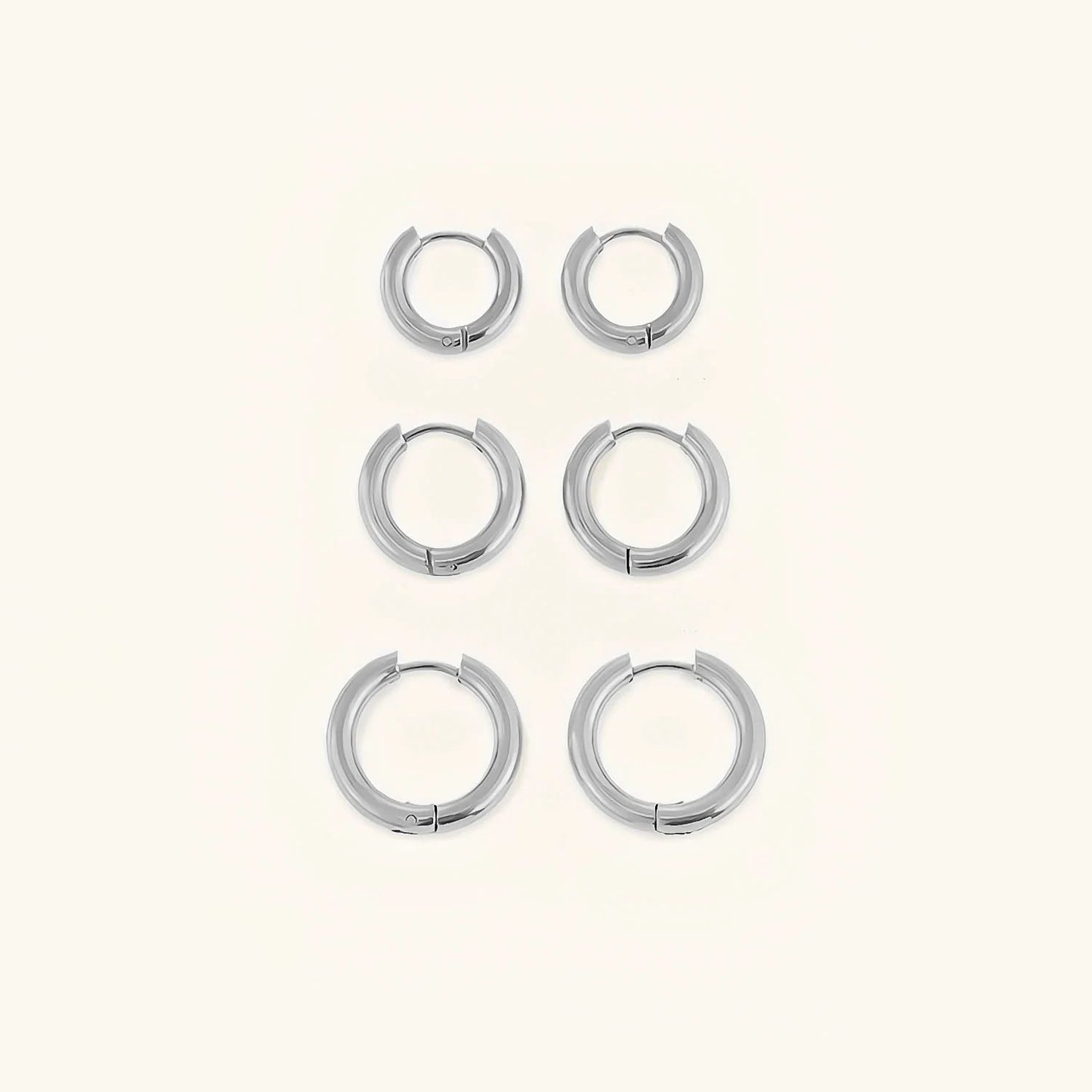 Small Gold Hoop Earrings in Stainless Steel-Plated 14k Gold – Hypoallergenic and Water Resistant