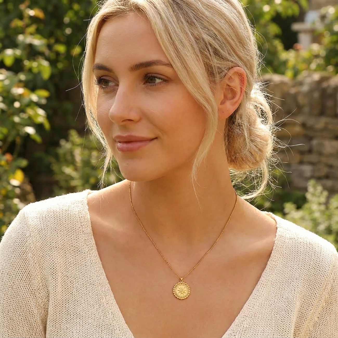 Solaire Gold Pendant