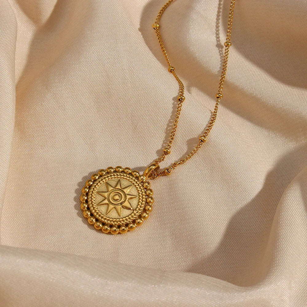 Solaire Gold Pendant