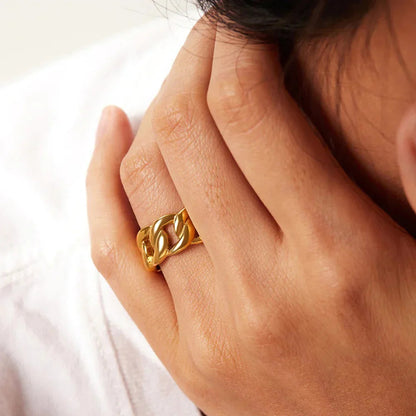 Kalani Gold Ring