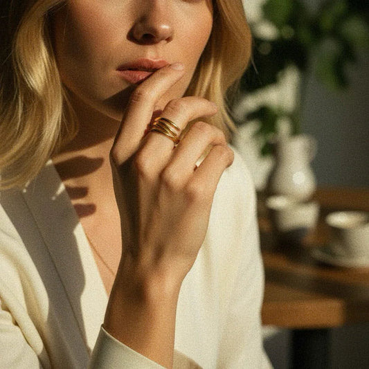 Laurel Gold Ring