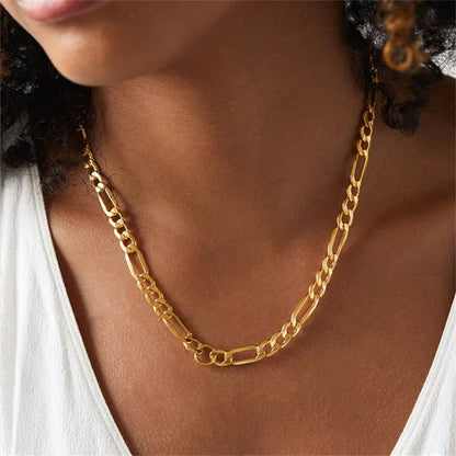Elisa Gold Necklace