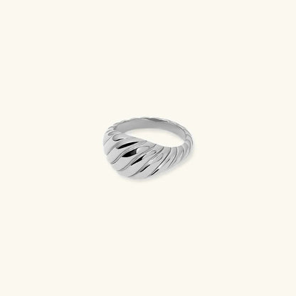 Annabel Gold Croissant Ring