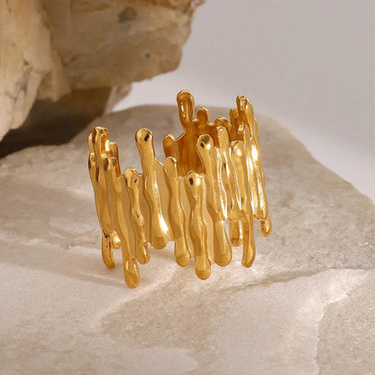 Mabel Abstract Ring
