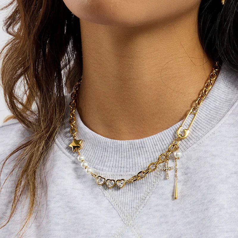 Faye Necklace