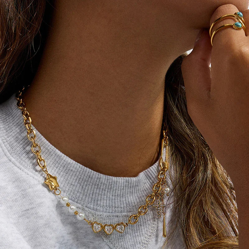Faye Necklace