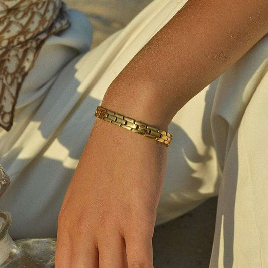 Evie Gold Bracelet