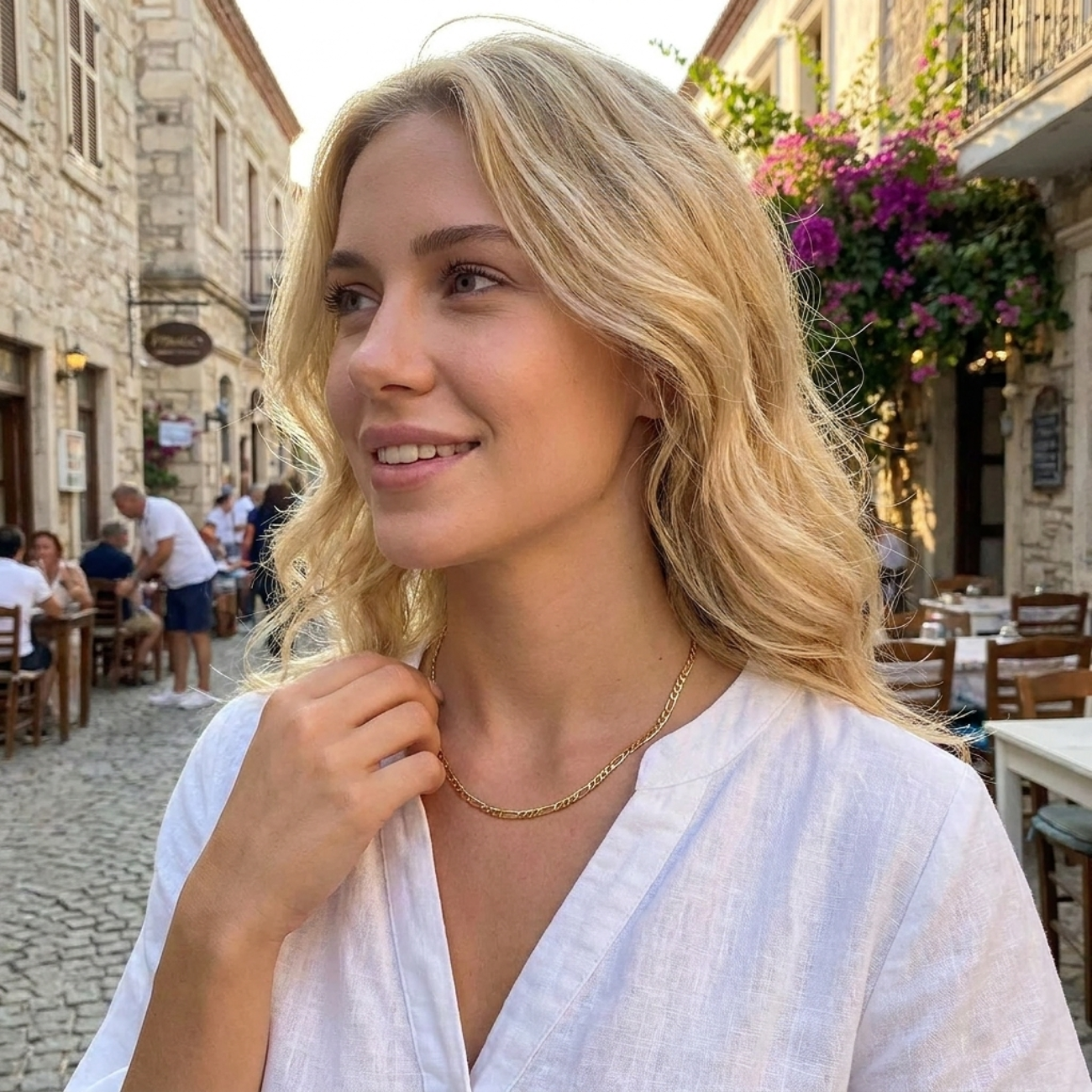 Elisa Gold Necklace