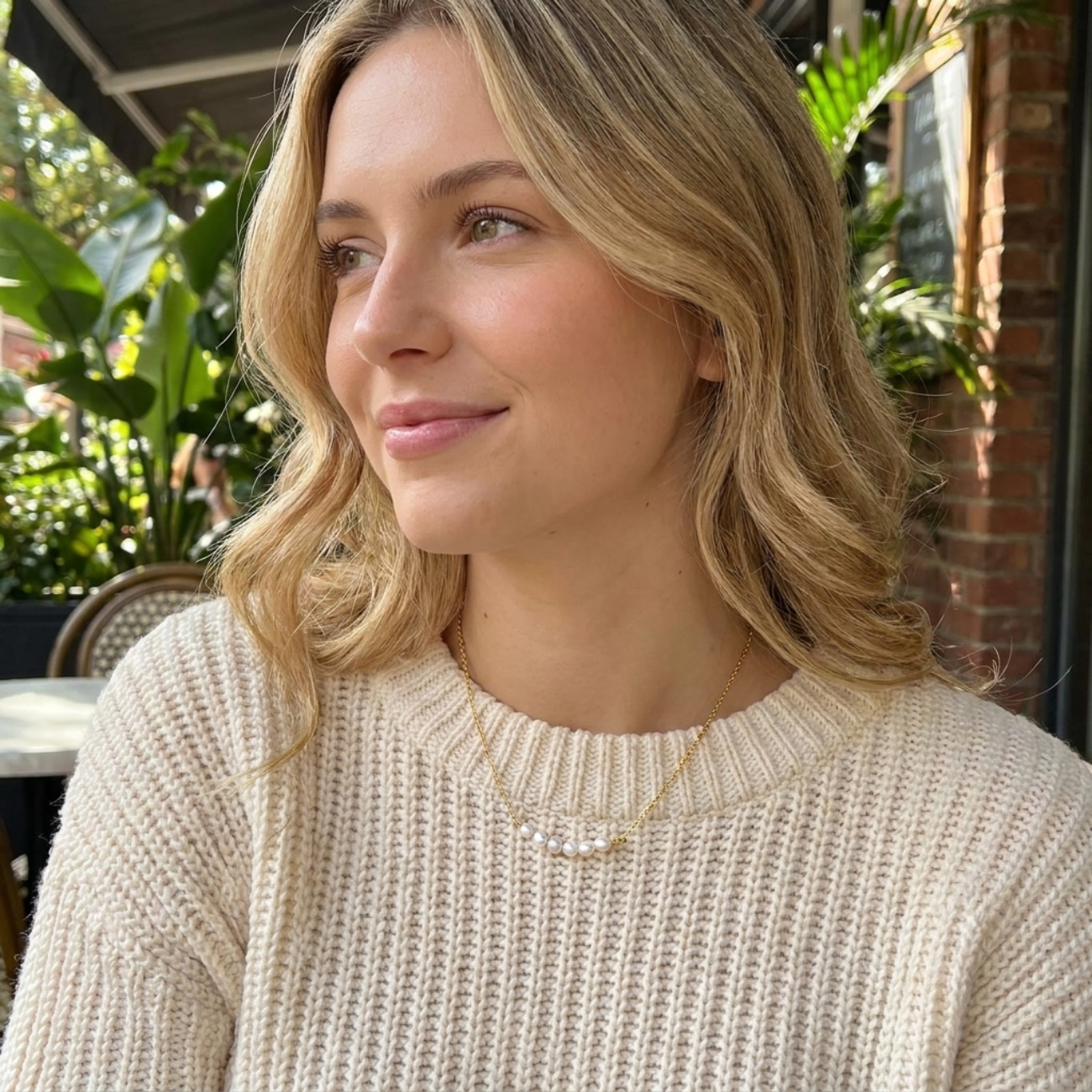 Fiona Pearl Necklace